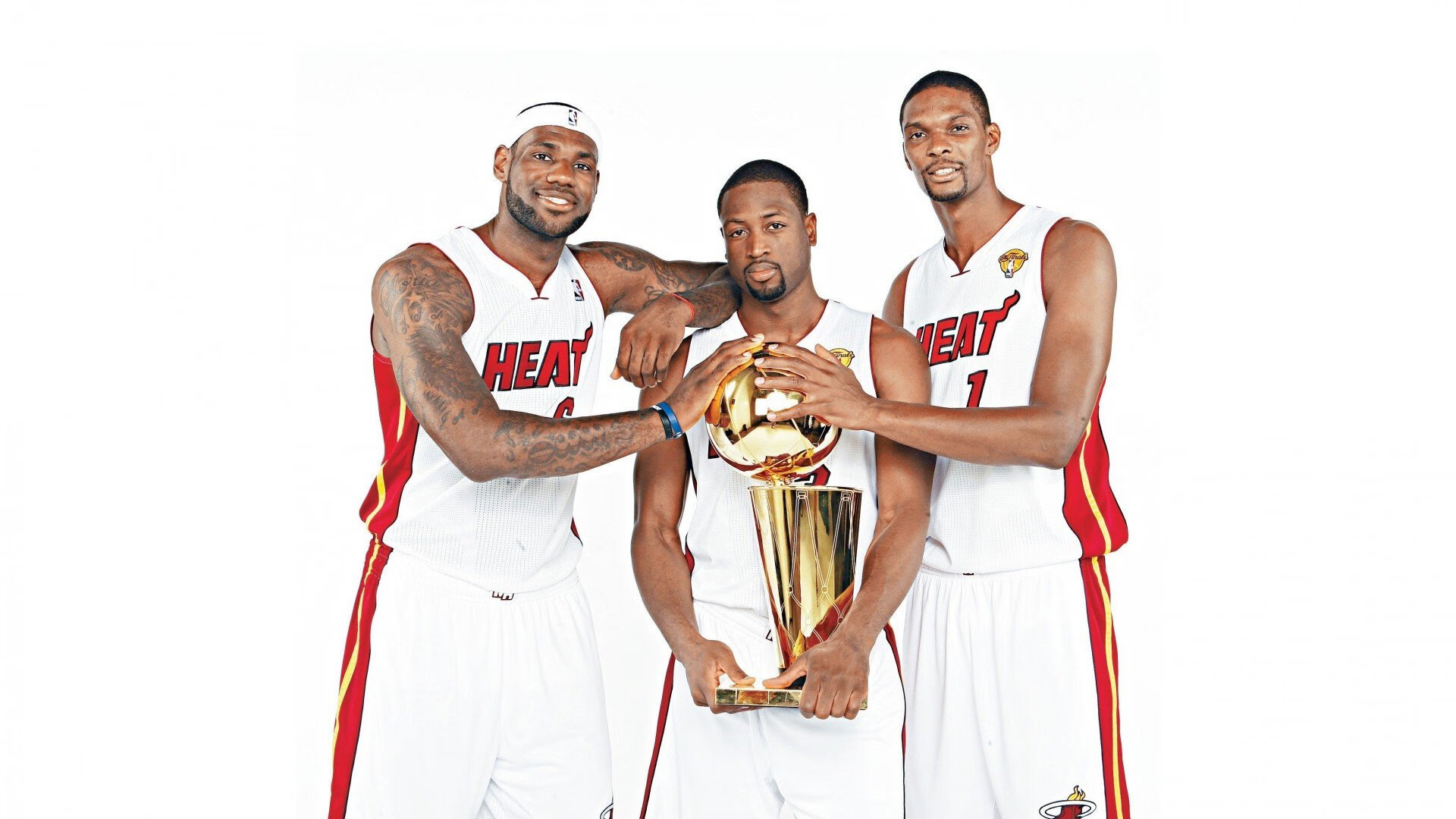 JackeyLove赛事官方发布关键助攻新规,MAD争议不断!